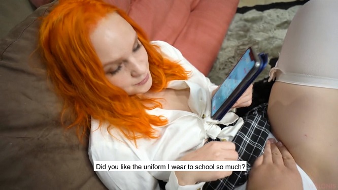 Рыжая сестра уже знает что брат не отстанет